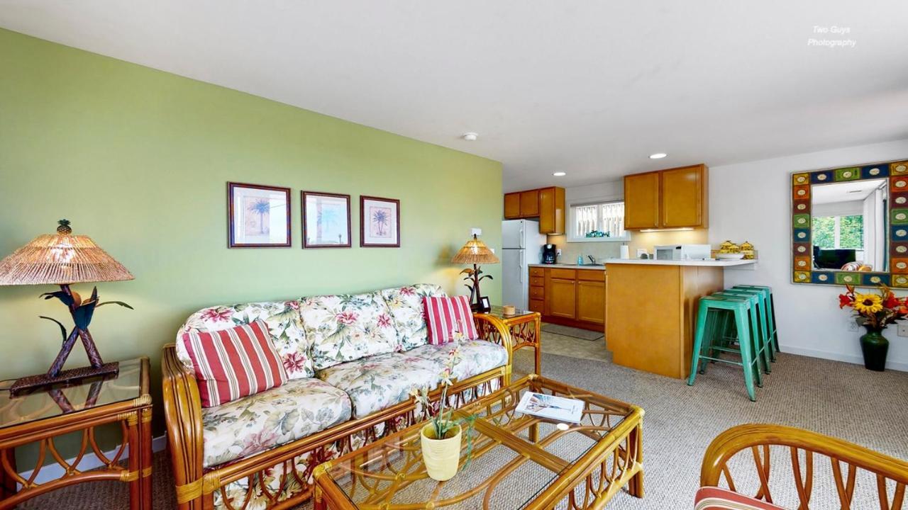 סאוגטוק Holiday Hill Resort מראה חיצוני תמונה